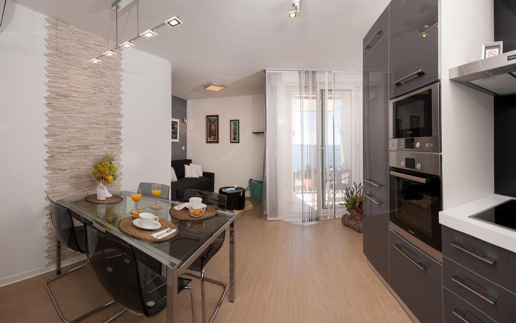 Mariva Luxury Apartment Split Exteriör bild